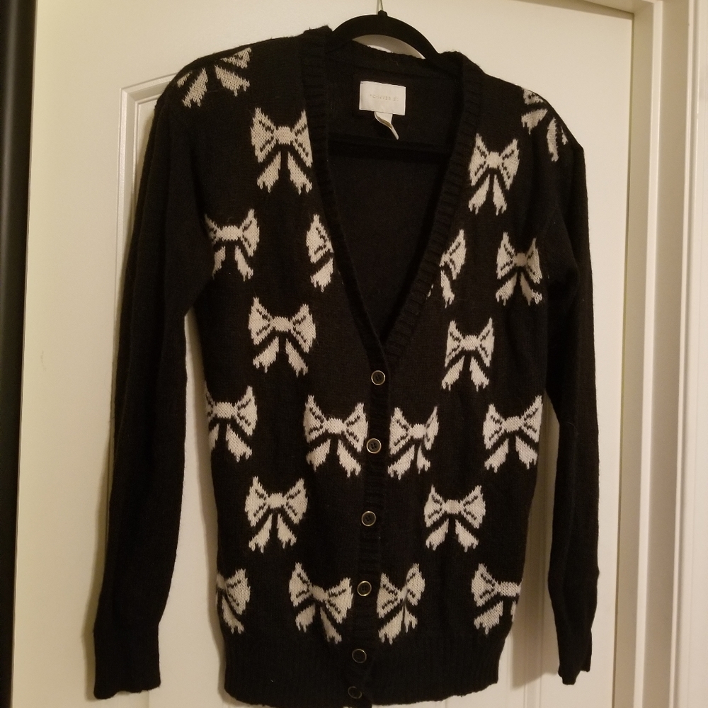 V-neck Cardigan Sweater